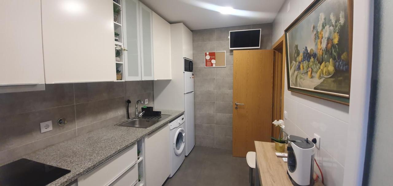 Afonso Galo Guest Apartments II Almada Ngoại thất bức ảnh